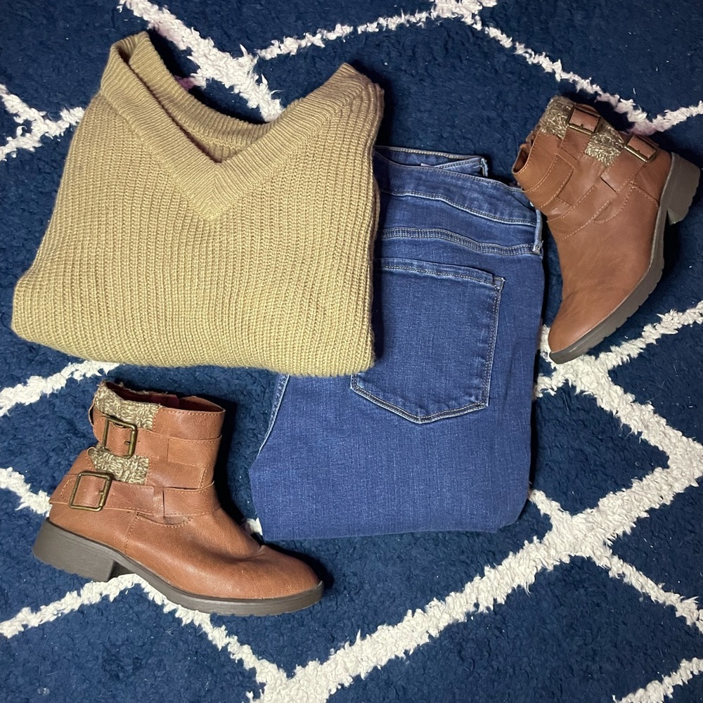 IJOHA SWEATER